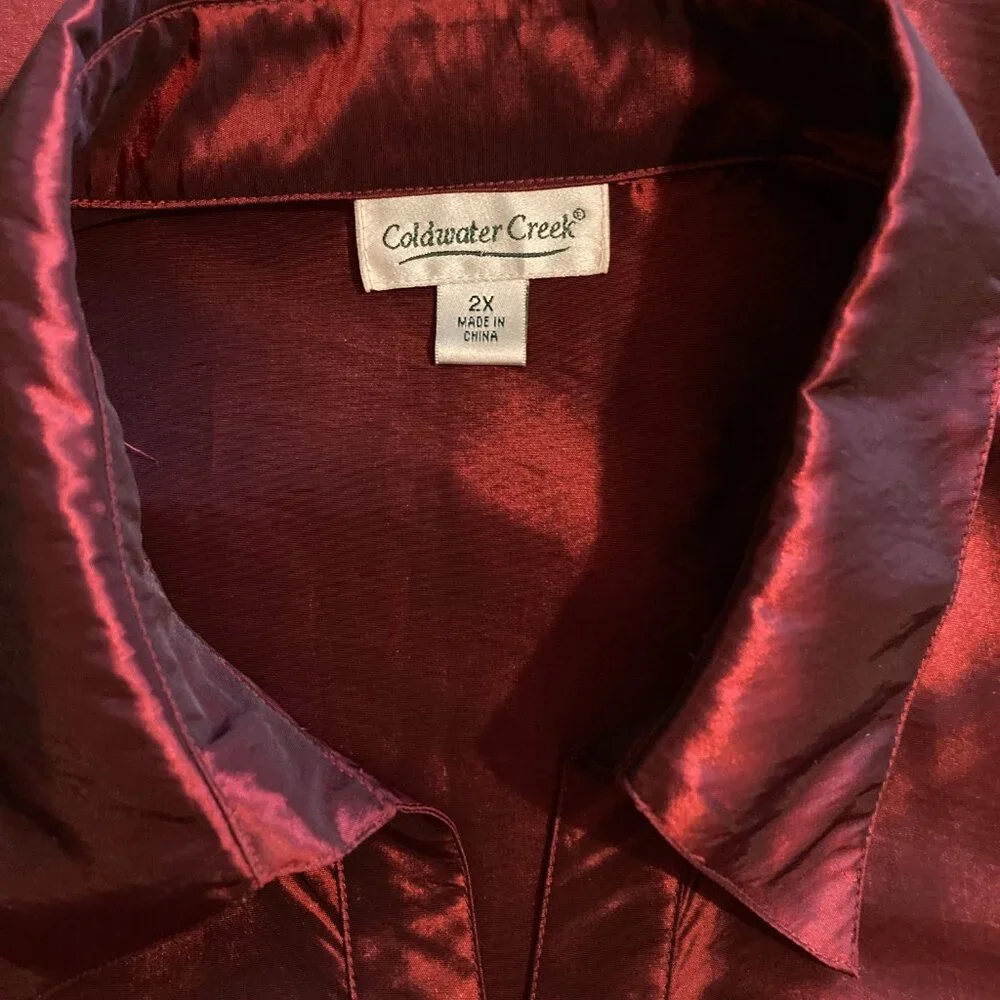 Excellent Condition, SZ 2X, BURGUNDY, Coldwater Creek w/ Beaded Pintucks - Picture 3 of 4